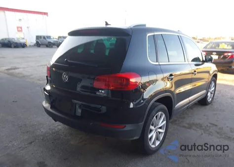 2017 Volkswagen Tiguan 2.0T Wolfsburg Edition из США, поврежденный, VIN WVGSV7AX9HK021438